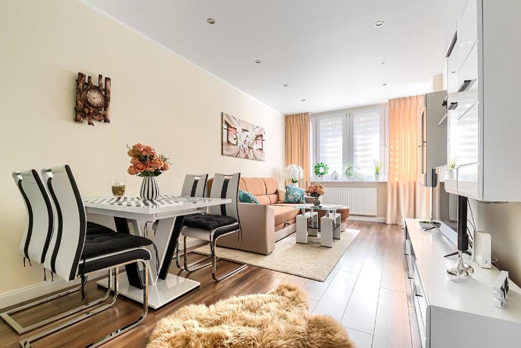 Flower Apartament City Center Apartment Szczecin Luaran gambar